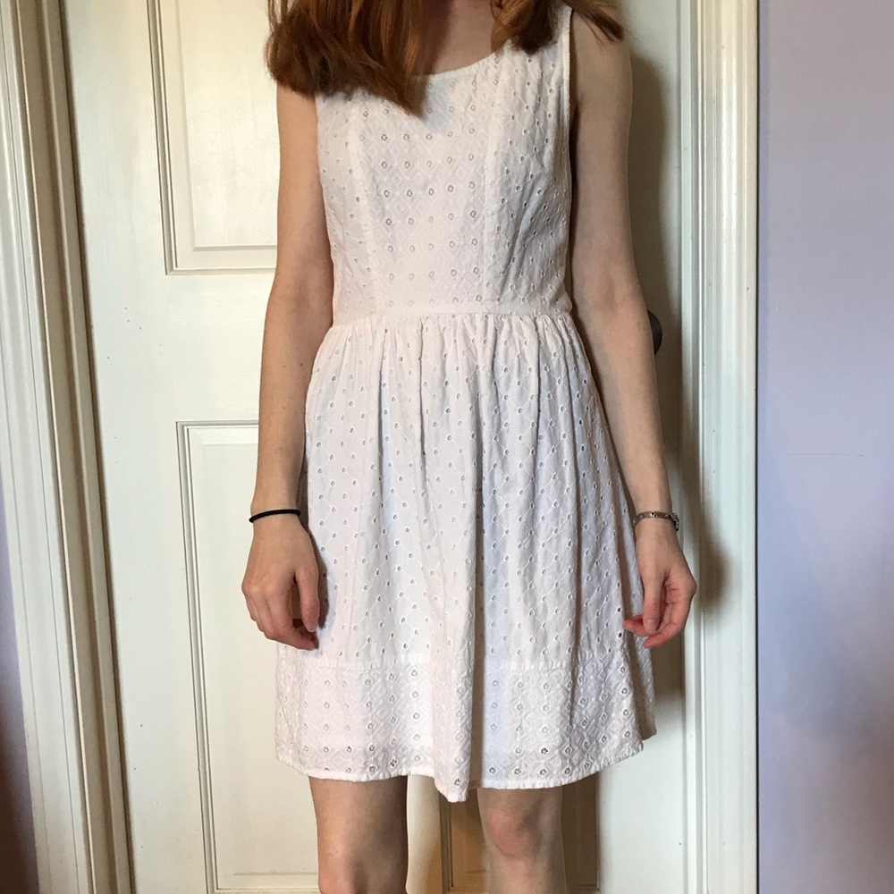 American Eagle eyelet dress